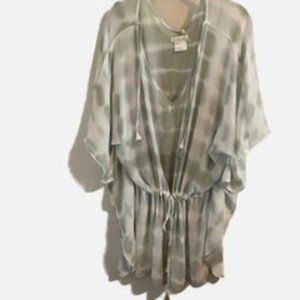 Coverup One Size fits all Green and White